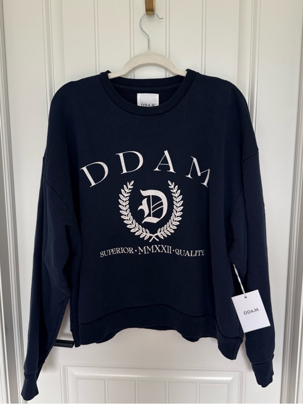 DDAM Riley Crewneck Crest